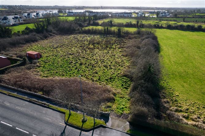 Development Site, Tarmonbarry, Co. Roscommon, Folio: RN6512F