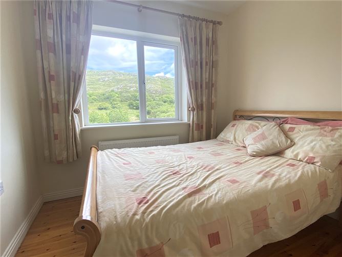 27 Cuirt Cregg, Clifden, Co.Galway