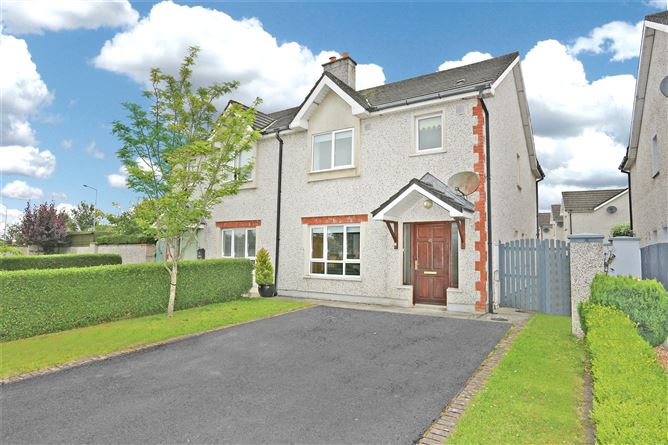 Main image for 43 Dun Aras,Hurlers Cross,Shannon,Co Clare,V14 Y296
