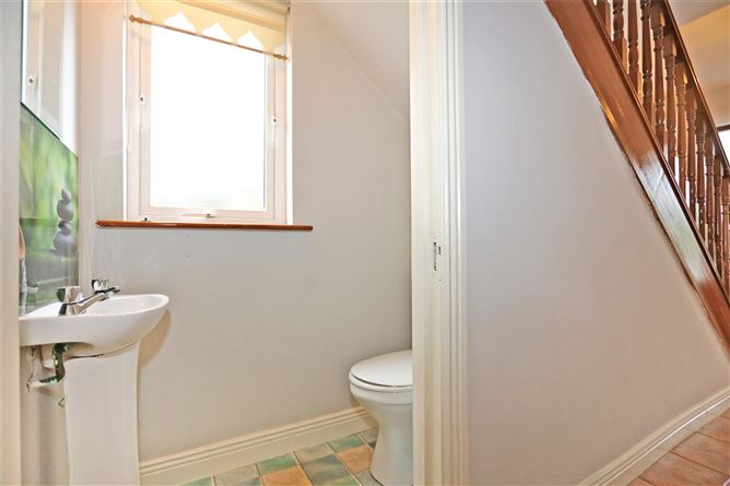 43 Dun Aras, Hurlers Cross, Shannon, Co. Clare