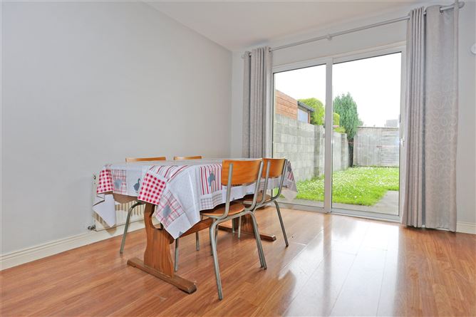 43 Dun Aras, Hurlers Cross, Shannon, Co. Clare