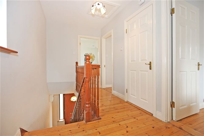43 Dun Aras, Hurlers Cross, Shannon, Co. Clare