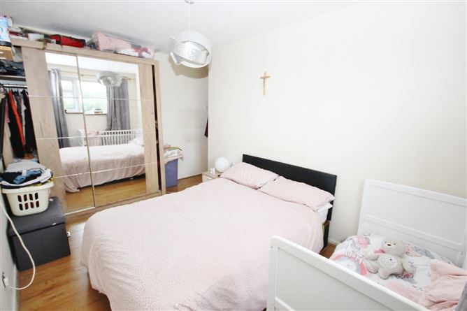 106 Castle Park, Tallaght, Dublin 24