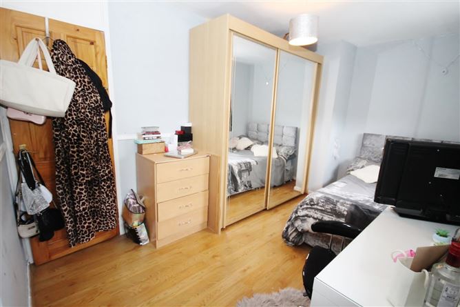 106 Castle Park, Tallaght, Dublin 24