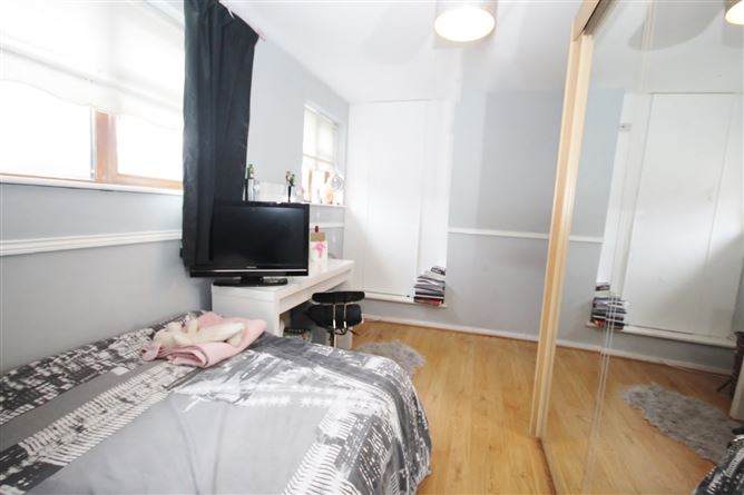 106 Castle Park, Tallaght, Dublin 24