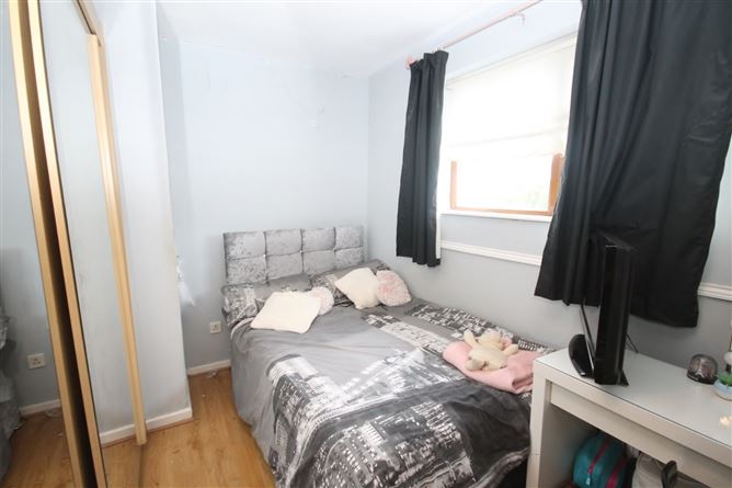 106 Castle Park, Tallaght, Dublin 24