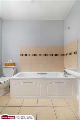 136 Whitefields, Portarlington, Laois