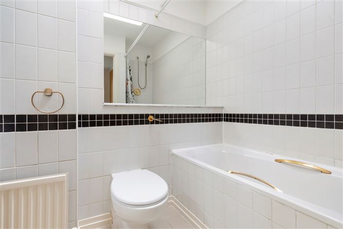 2 Hilton Mews, Harcourt Terrace, Dublin 2