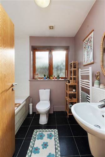 2b Belarmine Drive, Stepaside, Dublin 18