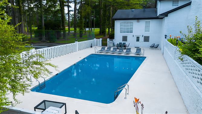 VoyageATL Manor,Fayetteville, Georgia, USA
