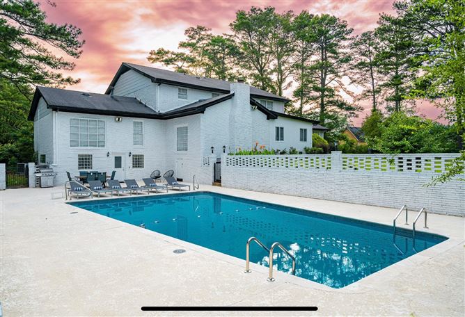 VoyageATL Manor,Fayetteville, Georgia, USA