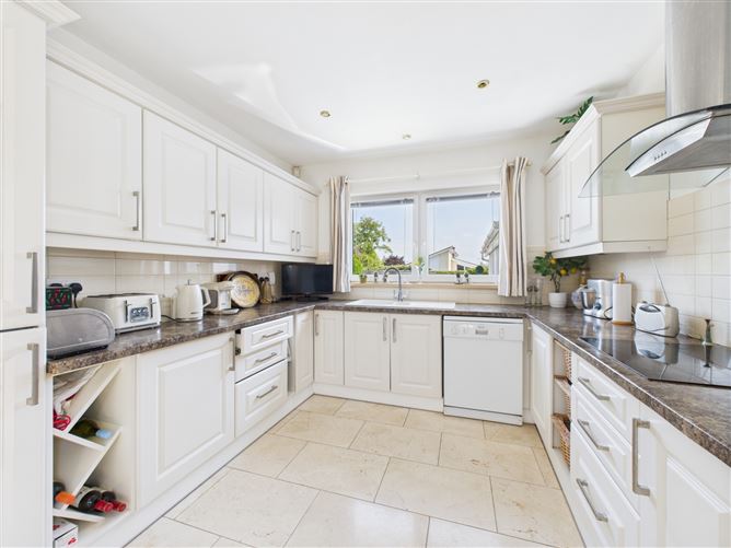 18 Rosewood Drive, Mount Pleasant, Waterford