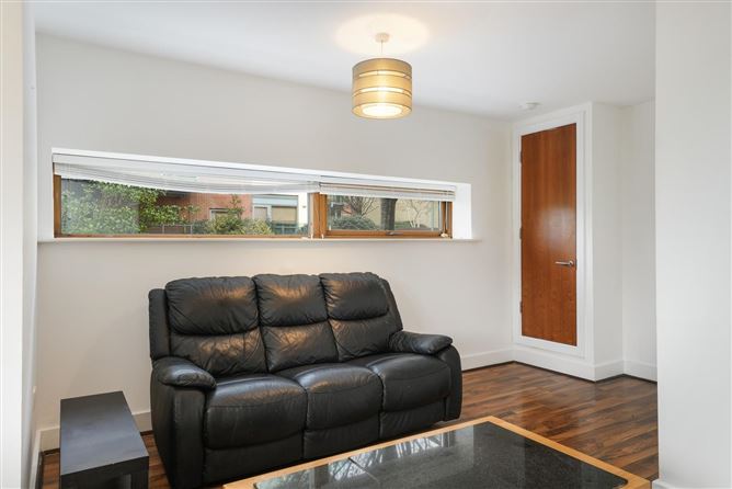Apartment 4,Glenesky Square, Phoenix Park Avenue, Castleknock, Dublin 15, Castleknock, Dublin 15