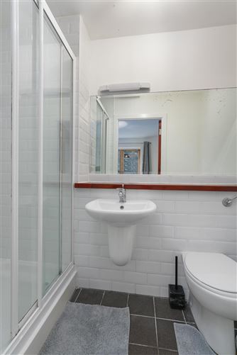 Apartment 4,Glenesky Square, Phoenix Park Avenue, Castleknock, Dublin 15, Castleknock, Dublin 15