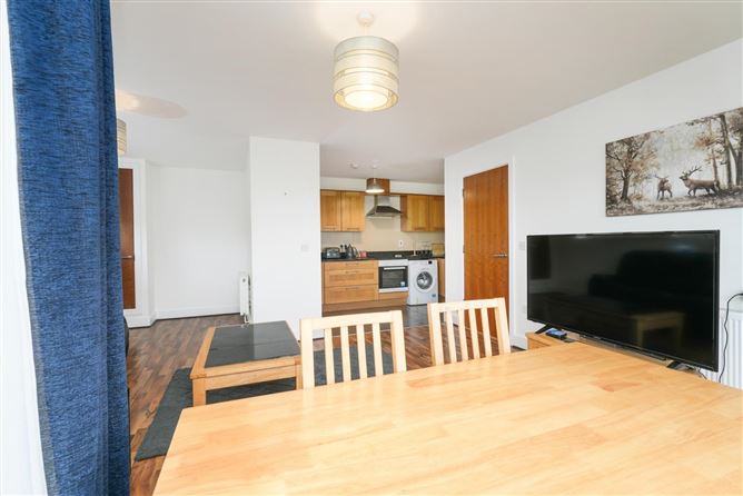 Apartment 4,Glenesky Square, Phoenix Park Avenue, Castleknock, Dublin 15, Castleknock, Dublin 15