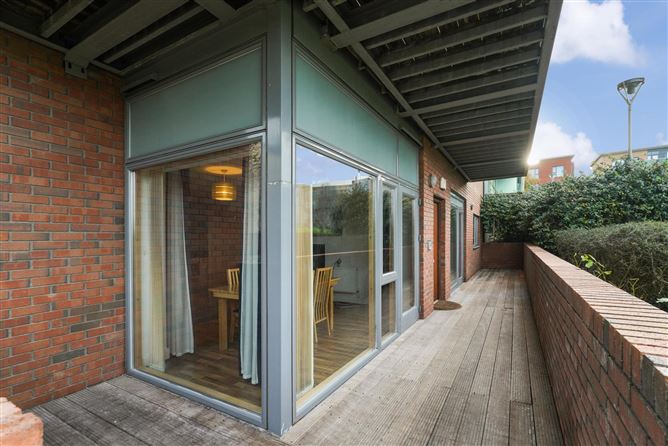 Apartment 4,Glenesky Square, Phoenix Park Avenue, Castleknock, Dublin 15, Castleknock, Dublin 15