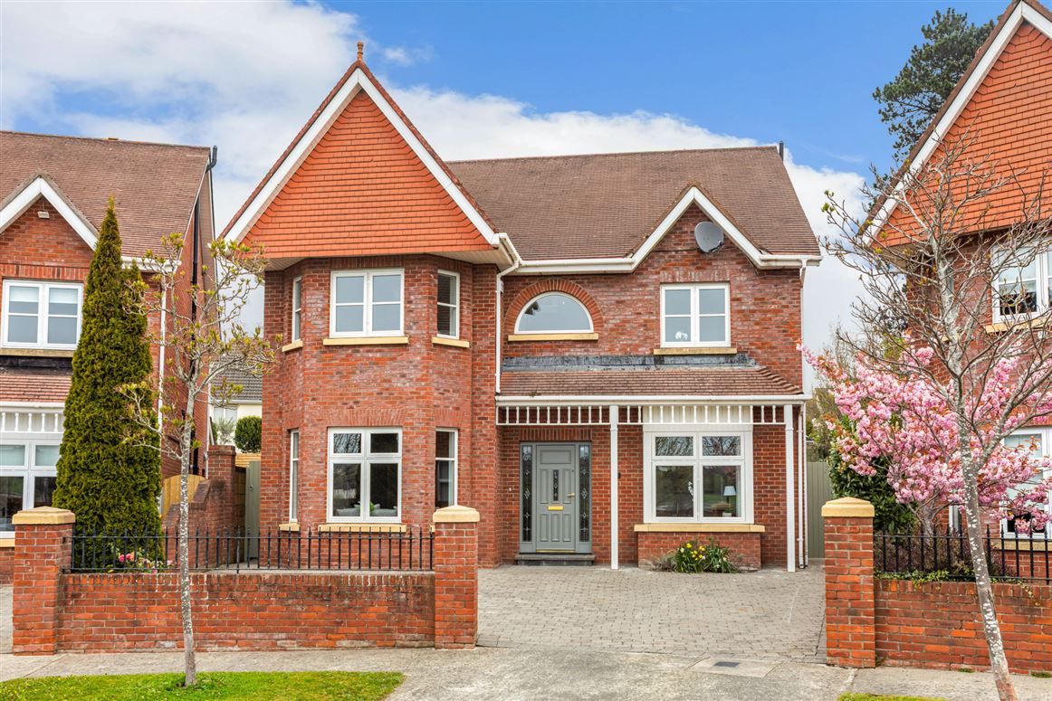 7 Pavilion Gate, Glenamuck Road, Foxrock, Dublin 18