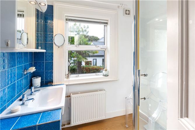 Photo 12 of 24 — 28 Sandycove Avenue West, Sandycove, Co. Dublin