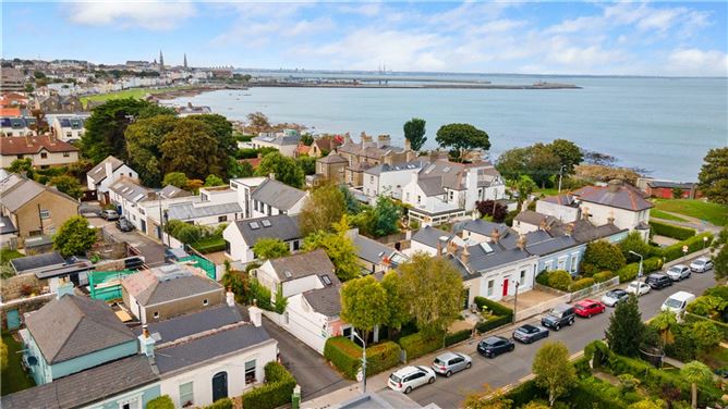 Photo 15 of 24 — 28 Sandycove Avenue West, Sandycove, Co. Dublin