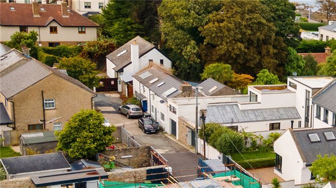 Photo 22 of 24 — 28 Sandycove Avenue West, Sandycove, Co. Dublin