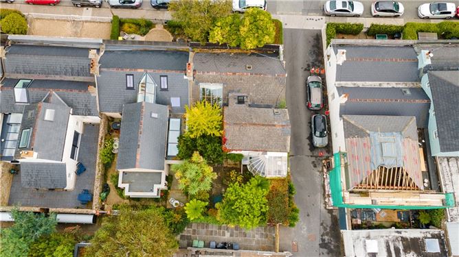 Photo 16 of 24 — 28 Sandycove Avenue West, Sandycove, Co. Dublin