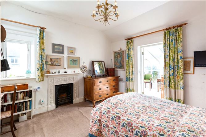 Photo 9 of 24 — 28 Sandycove Avenue West, Sandycove, Co. Dublin