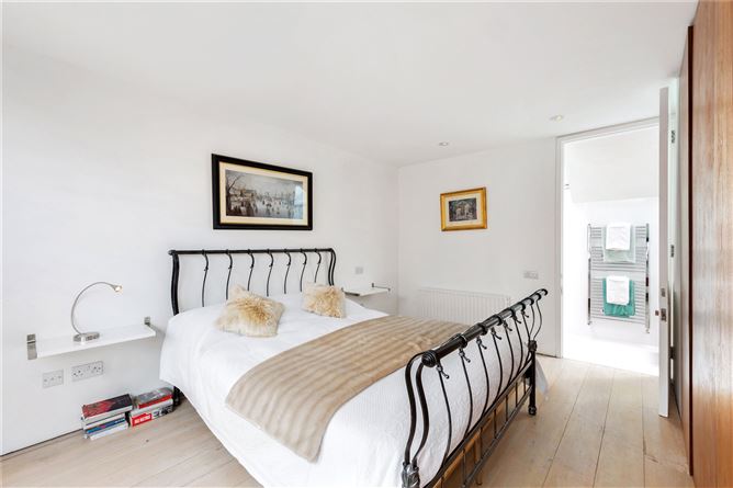 6 Raglan Lane, Ballsbridge, Dublin 4