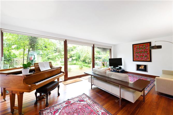 6 Raglan Lane, Ballsbridge, Dublin 4