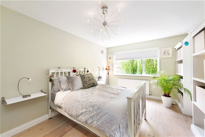 6 Raglan Lane, Ballsbridge, Dublin 4