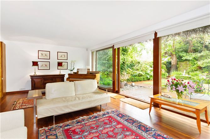 6 Raglan Lane, Ballsbridge, Dublin 4