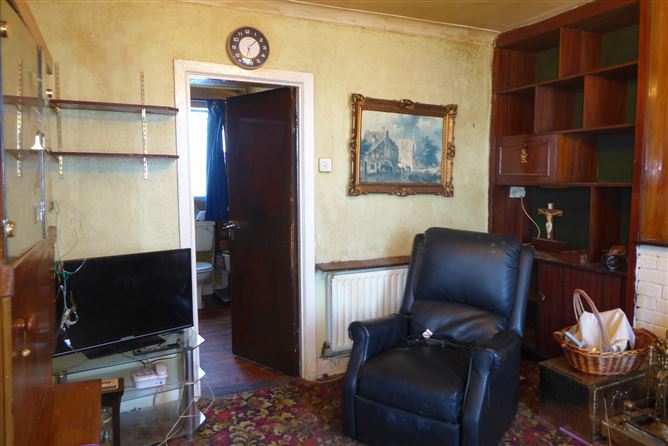 67, New Road, Clondalkin, Dublin 22