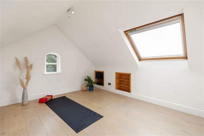 Ballymaghroe House, Ballardbeg, Ashford, Co. Wicklow