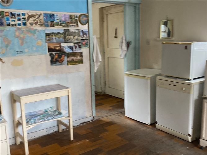 Knocknavaddy, Furbo, Co. Galway