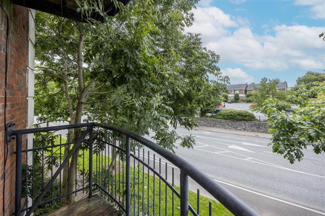 8 Broadmeadow Castle, Ashbourne, Meath