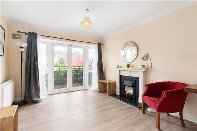 6 Carmichael Hall, Windy Arbour, Dublin 14