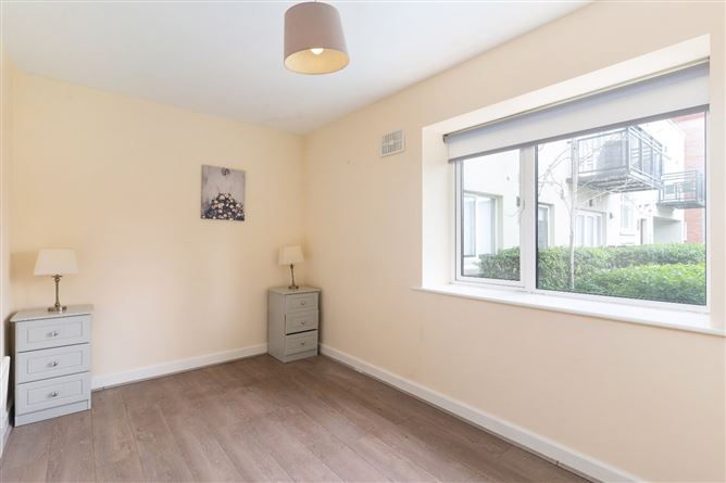 6 Carmichael Hall, Windy Arbour, Dublin 14