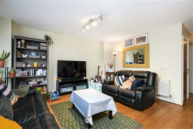 15 Melville Lawn, Finglas, Dublin 11