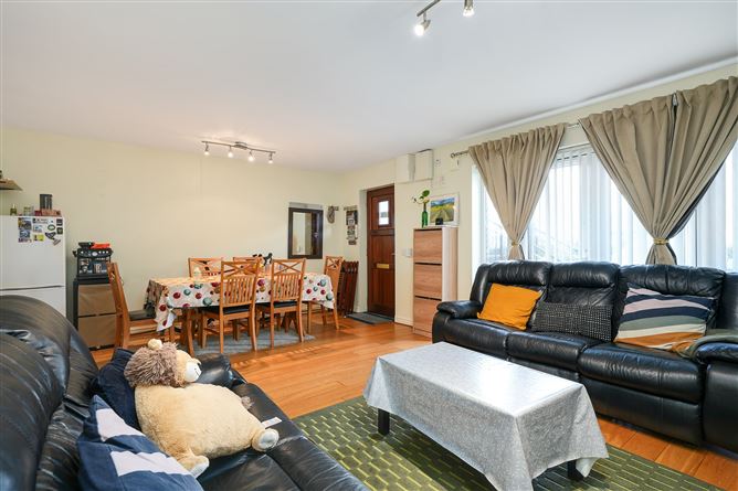 15 Melville Lawn, Finglas, Dublin 11