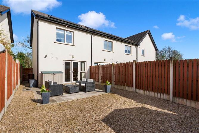 27 Cois Glaisin Lawn, Johnstown, Navan, Meath