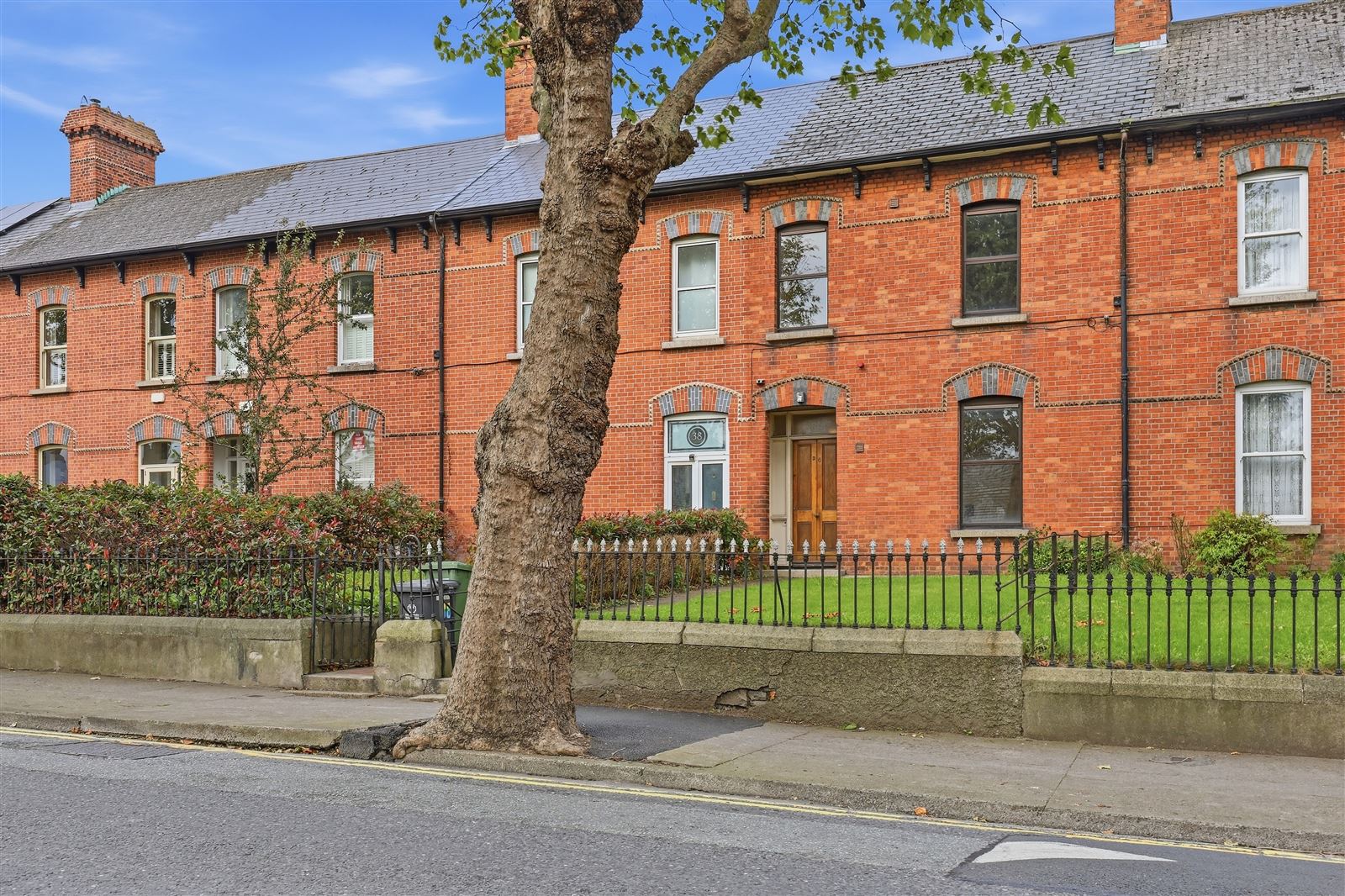 Photo 1 of 21 — 36 Tyrconnell Road, Inchicore, Dublin 8