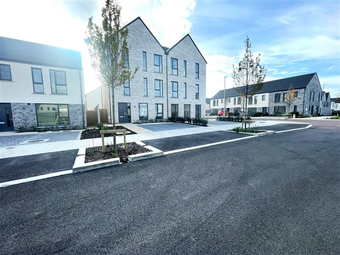 Redford Grove, Adamstown, Lucan, Co. Dublin