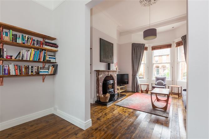 132 Botanic Road, Glasnevin, Dublin 9.