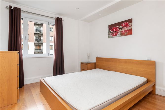 59 Adelaide Square, Whitefirar Street, Dublin 8