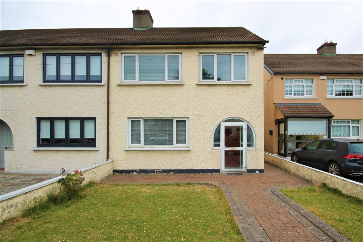 83 St Peters Road, Walkinstown, Dublin 12