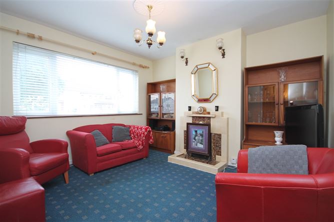 83 St Peters Road, Walkinstown, Dublin 12