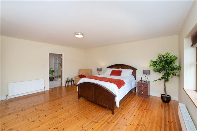 Oakfield House, Pheasant Wood, Curragh, Midleton, Co. Cork