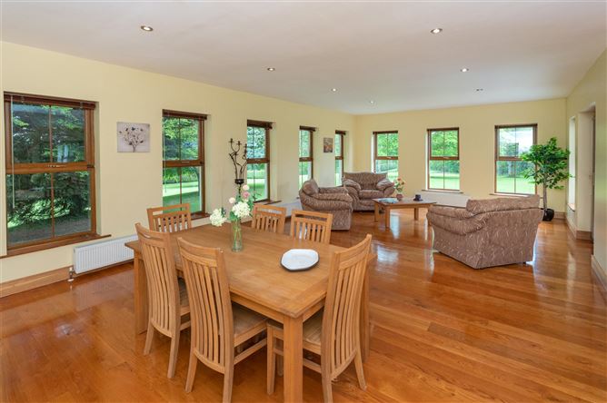 Oakfield House, Pheasant Wood, Curragh, Midleton, Co. Cork