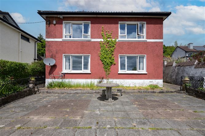Arravale, 18 Tivoli Estate, Tivoli, Cork