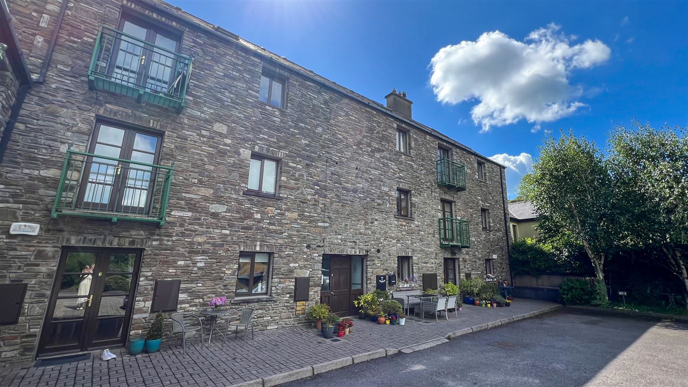 6 New Mills, Brownmills,  , Kinsale, Cork