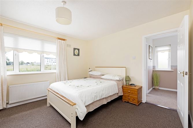41 The Great Southern, Newbridge, Kildare